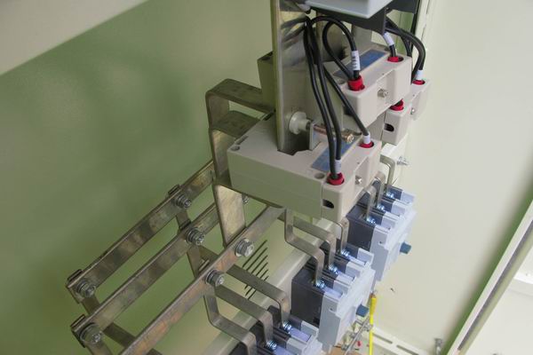 深州配电柜-应急照明配电柜使用对工作人员的具